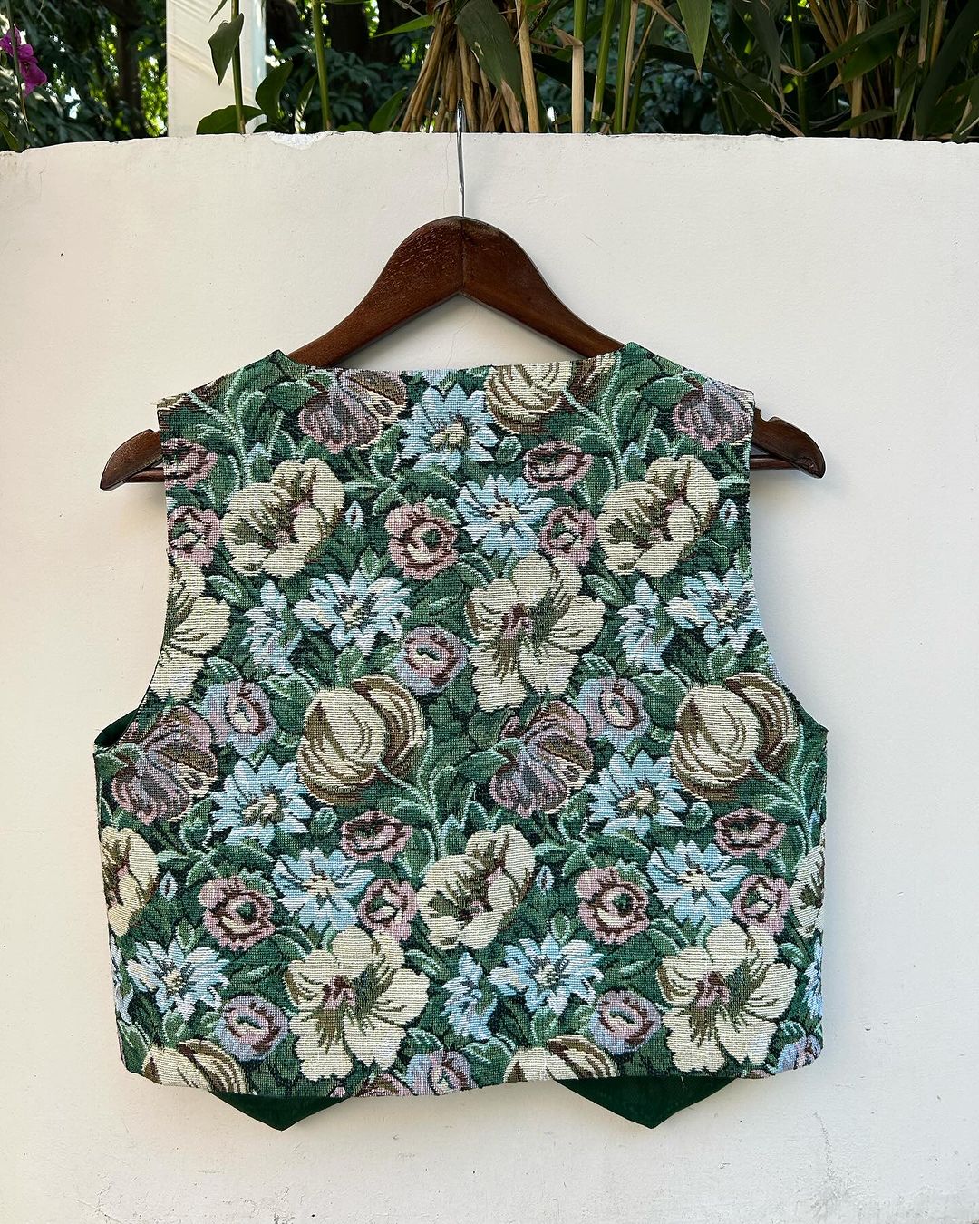 Gardenia Waist coat