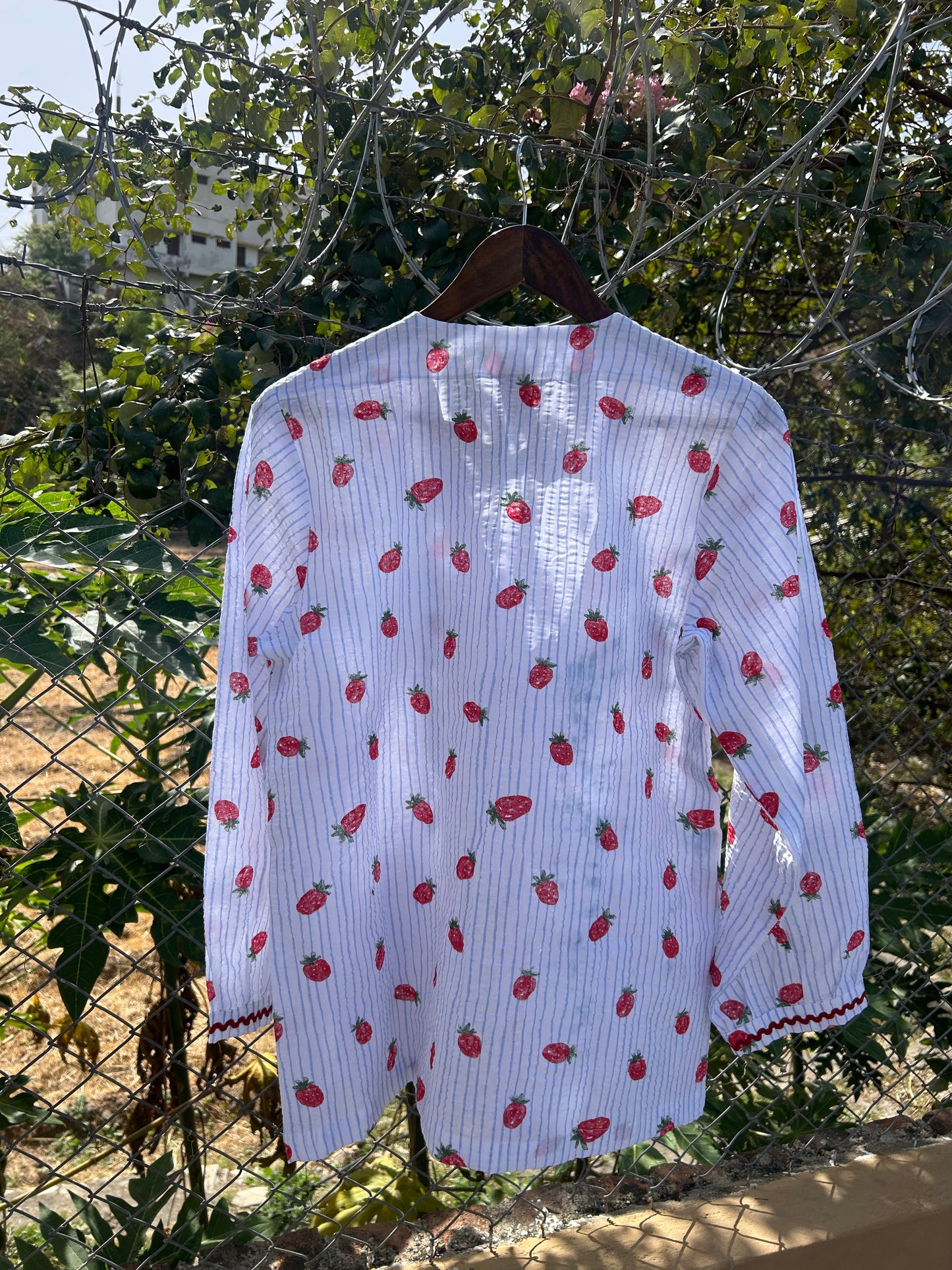 Very Berry Knot Top🍓
