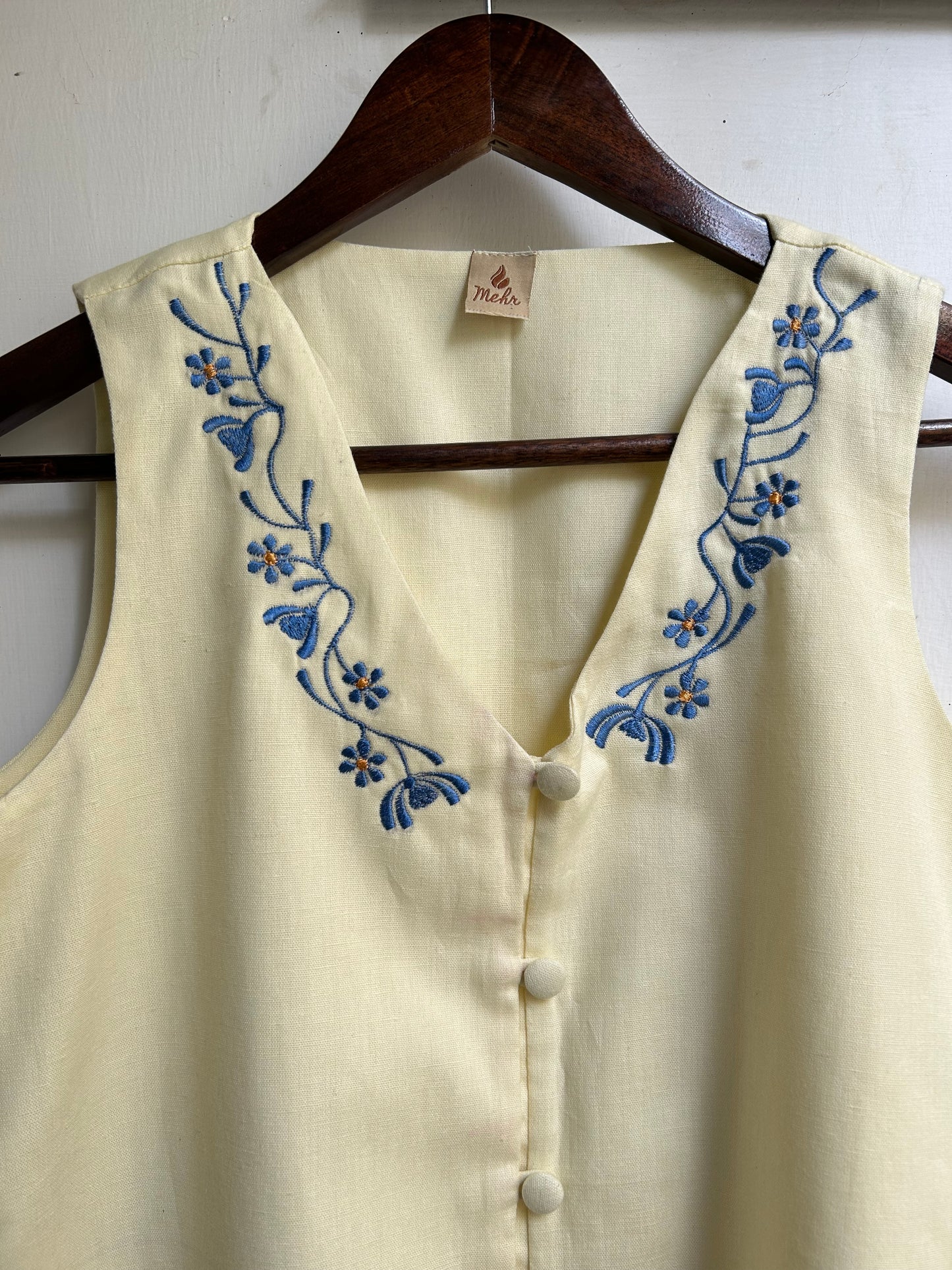 Isabelle Vest🌼