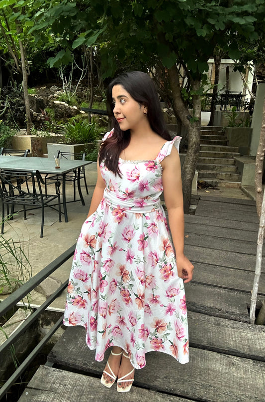 Stella Dress 🌸