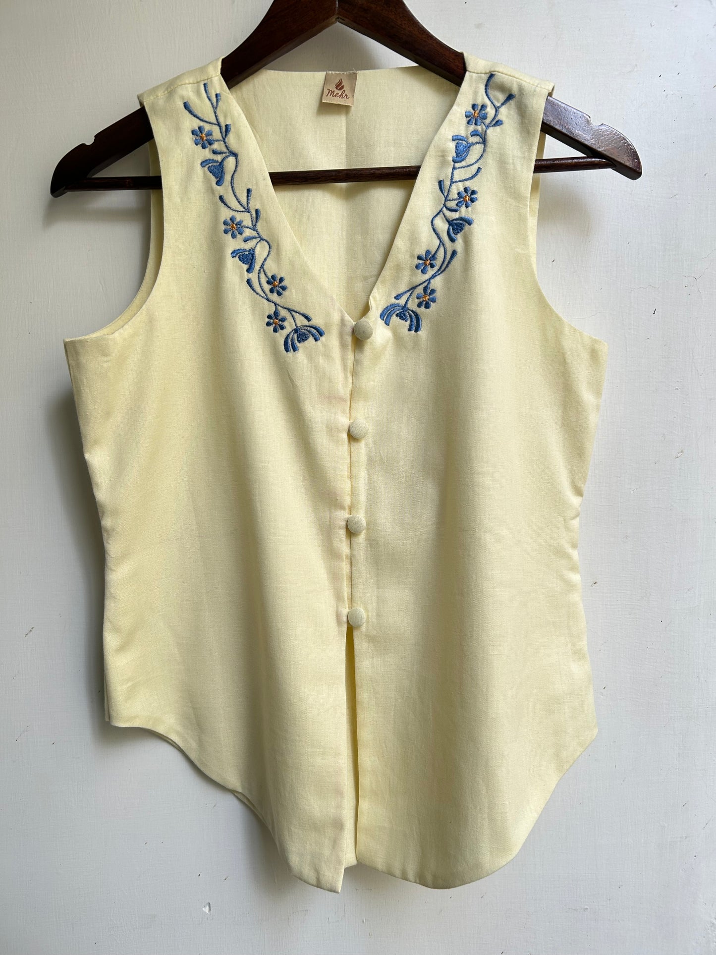 Isabelle Vest🌼