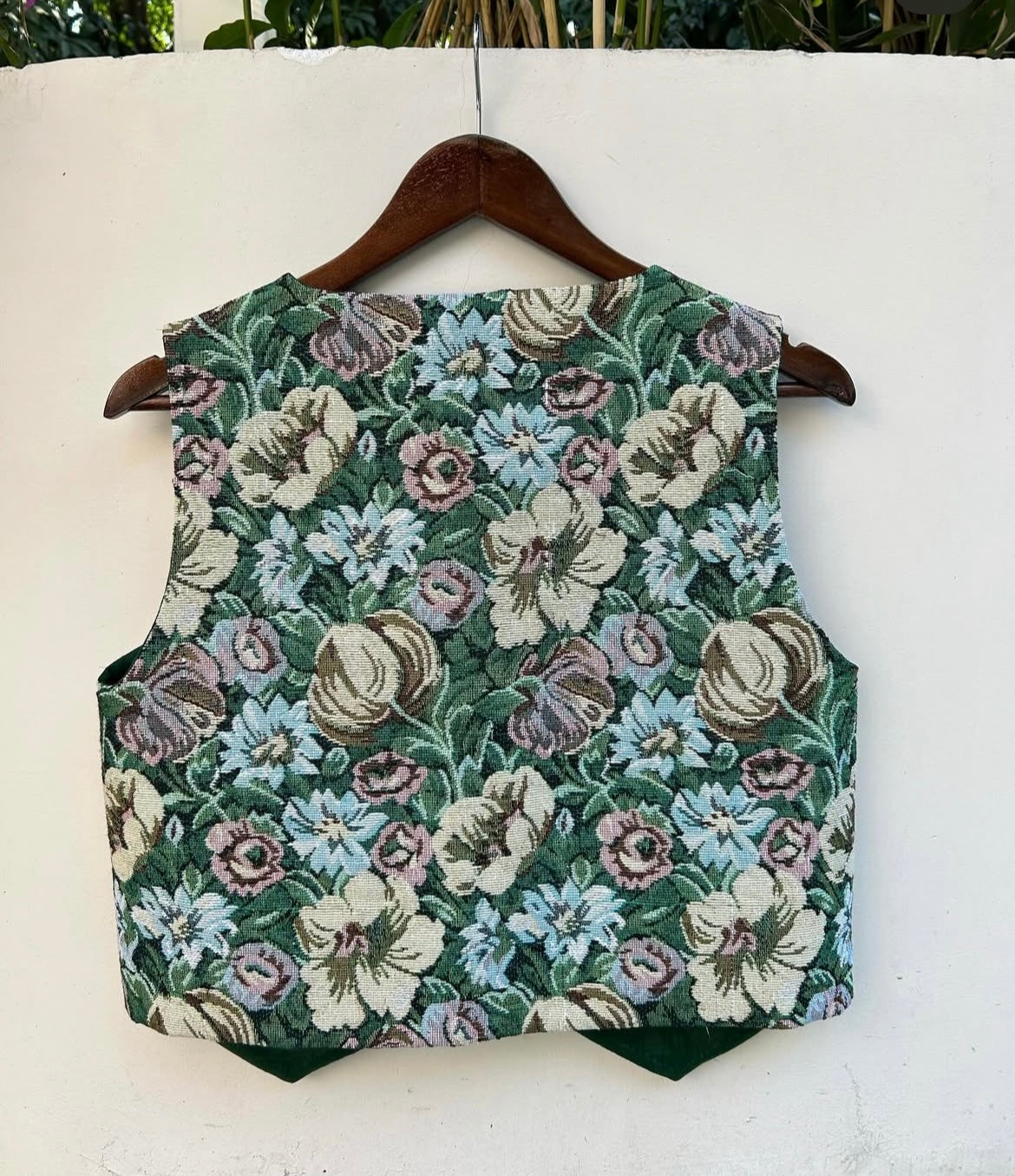 Gardenia Waist Coat 🪴