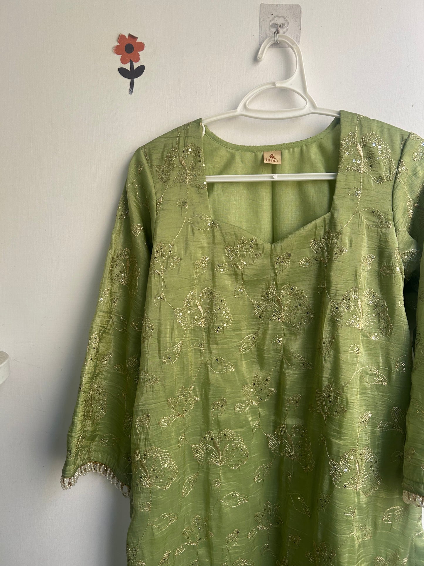 Tarini Kurti💚