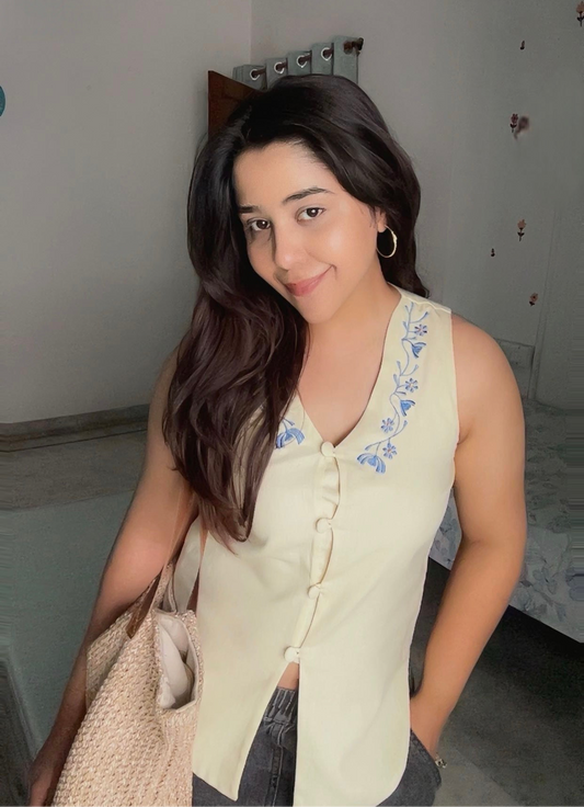 Isabelle Vest🌼