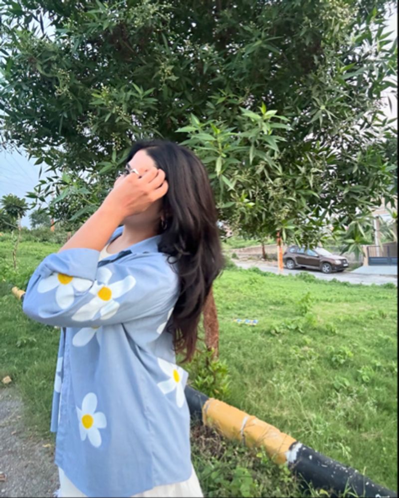 Hand-Painted Daisy Shirt