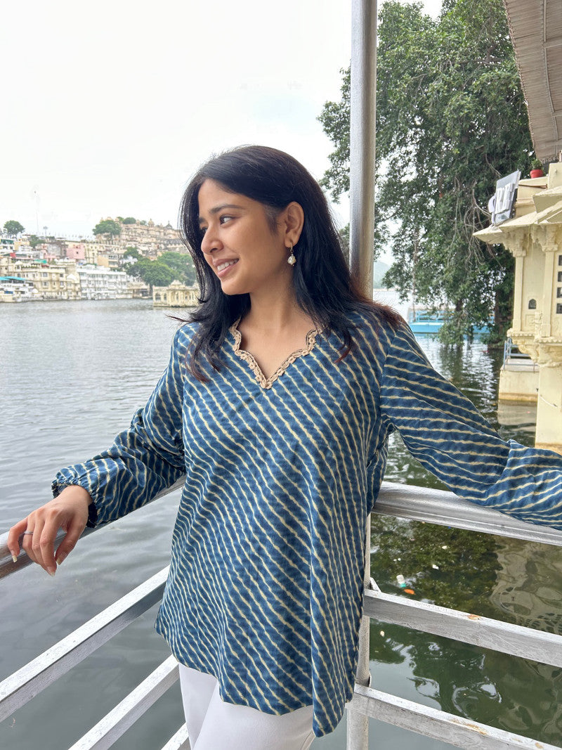 Neera Top