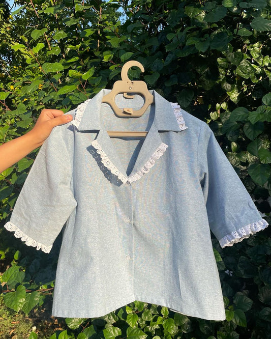 The Retro Feels’ Shirt